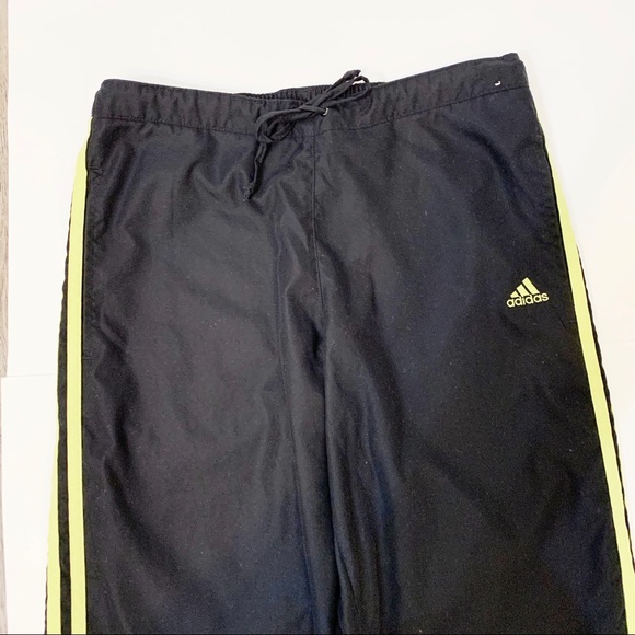*SOLD* ADIDAS Crop Workout Pants A6-127 - Picture 3 of 6